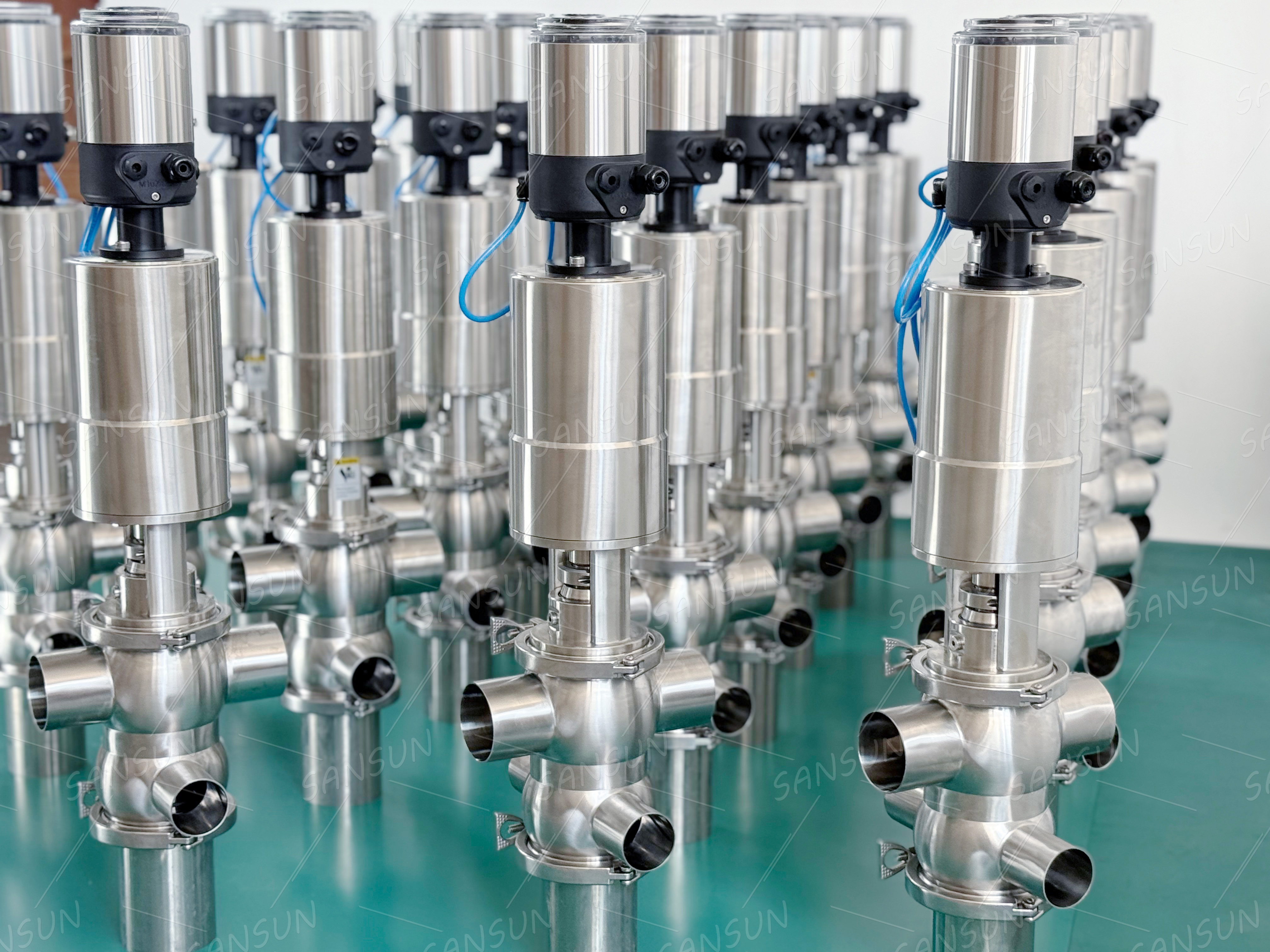 VÁLVULA DE DOBLE ASIENTO