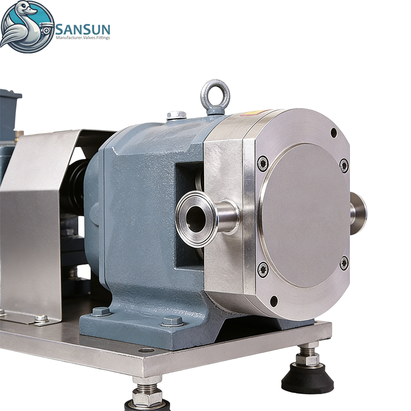 Bomba lobular rotativa de desplazamiento de abrazadera/soldadura de acero inoxidable sanitario con motor reductor de engranajes